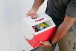 IGLOO Playmate Pal Cooler Red -Outdoor Camping Equipment Store k10bed39207868bcade8df58e81d1348a