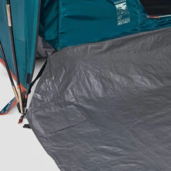 Quechua 4 Man Tent With Poles - Arpenaz 4.2 -Outdoor Camping Equipment Store k31f1bdd0d47eb4123f6c536579b50908
