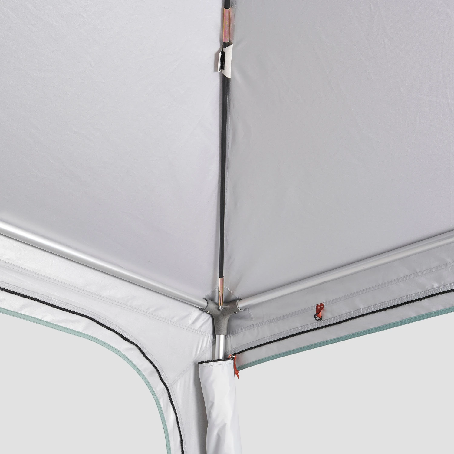 Quechua 10 Man Camping Living Room - Arpenaz Base Fresh 14 Quechua 10 Man Camping Living Room - Arpenaz Base Fresh - Image 12