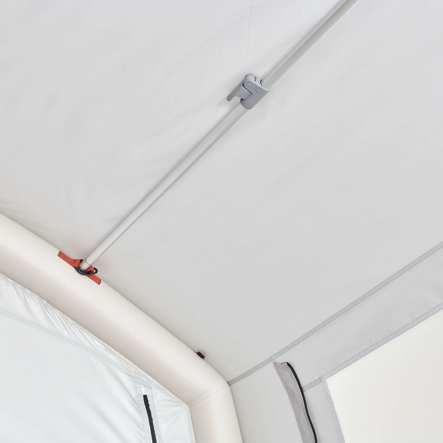 Quechua 6 Person Inflatable Camping Shelter 14 Quechua 6 Person Inflatable Camping Shelter - Image 12