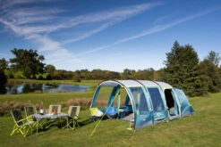 Coleman Castle Pines 4L BlackOut Tent -Outdoor Camping Equipment Store kb1358e7b2d4a3144a273c4aa53fbe9ec