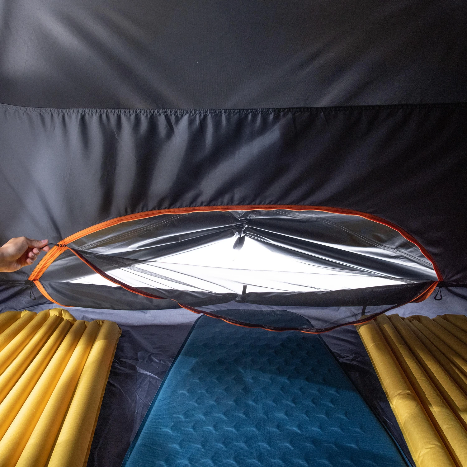 3 Man Trekking Blackout Dome Tent - MT500 F&B 9 3 Man Trekking Blackout Dome Tent - MT500 F&B - Image 7