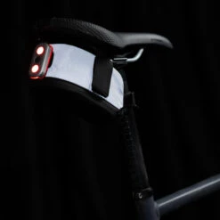 Decathlon Reflective Saddle Bag 0.6L Easy M -Outdoor Camping Equipment Store keade1937111bce4741c0dba56c0e958d