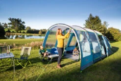 Coleman Castle Pines 4L BlackOut Tent -Outdoor Camping Equipment Store kee16001536c93ff3541fc7f21b8ec2ee